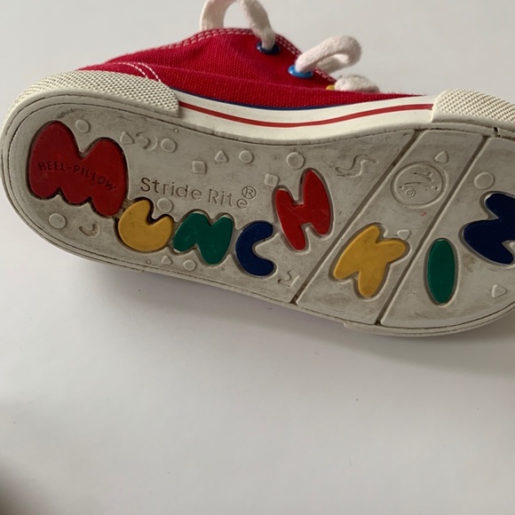 Munchkin Stride Rite High-Top Vintage Sneakers – Red (Toddler 6.5) - Picture 5 of 5